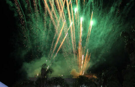 FUOCHI D’ARTIFICIO PROTAGONISTI SULLE NOTE DI ULTIMO